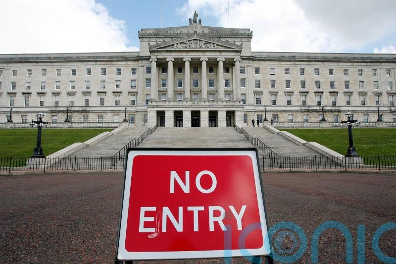 DUP leader says he is sending ‘clear message’ to Government and EU over protocol