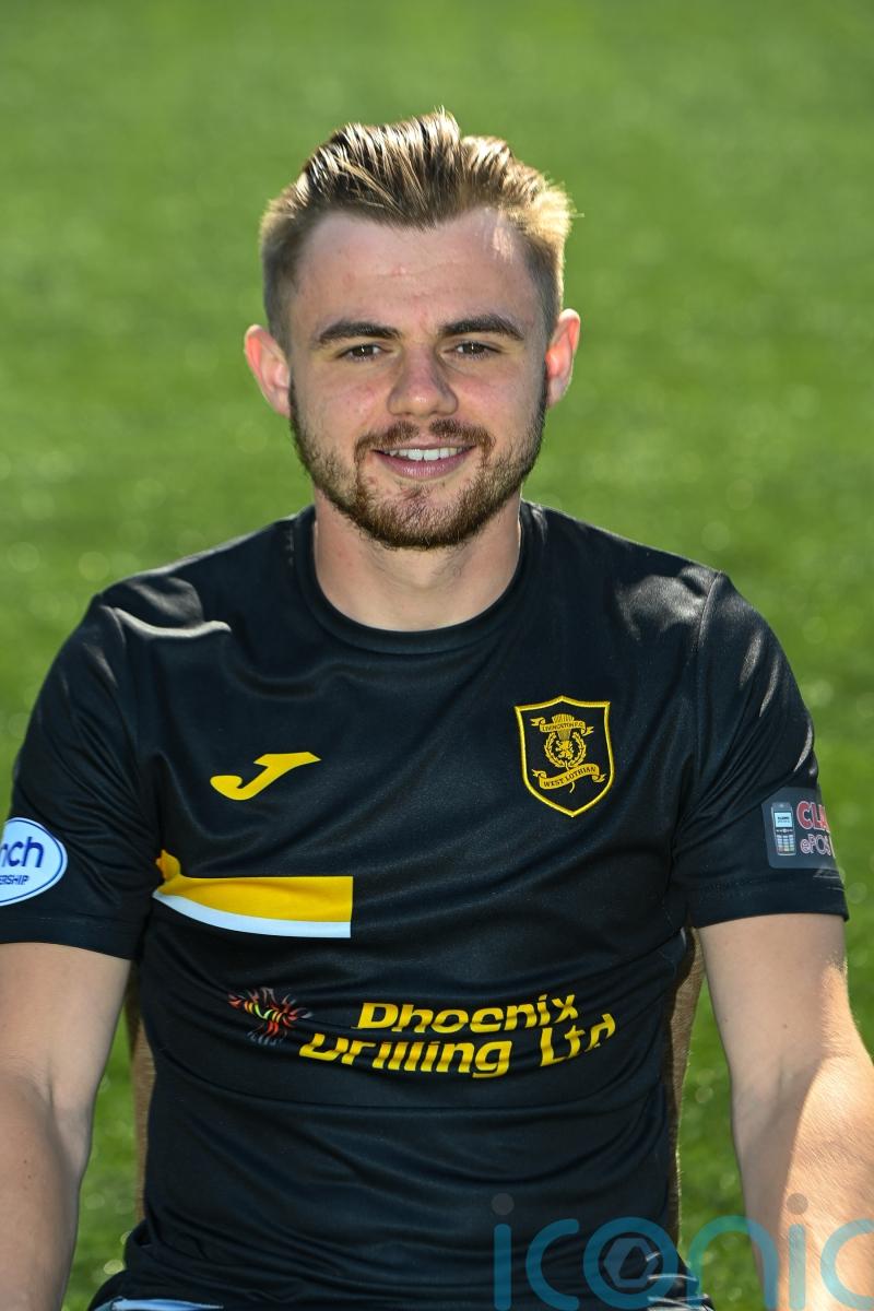 Dundee bow out of Premiership with defeat at Livingston