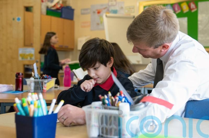 New course to help families hosting Ukrainian refugees