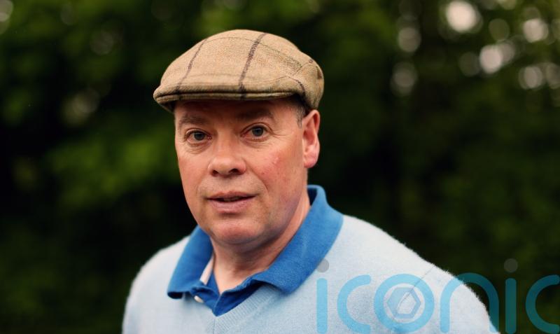 Cox targets Queen Mary bid with Katey Kontent