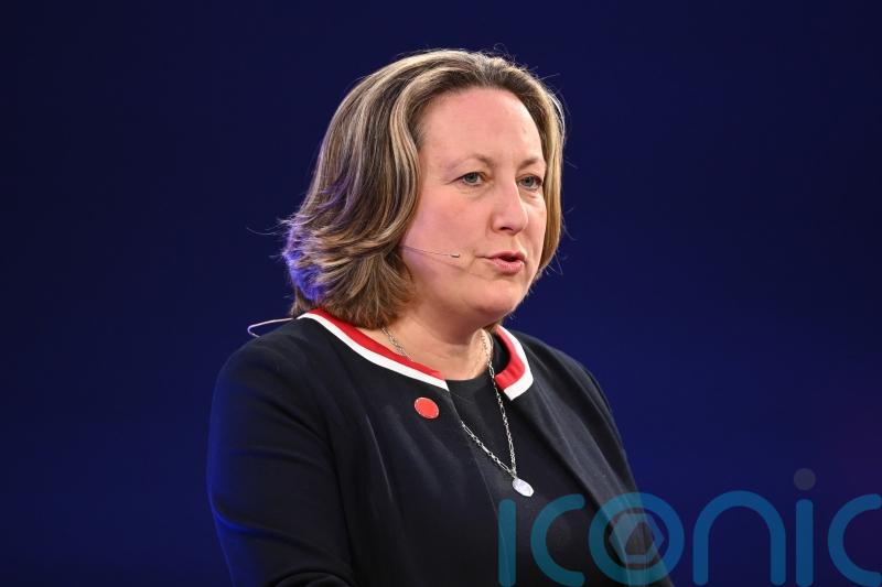 Trevelyan plans to ‘de-Putinise’ world economy by ending reliance on Russian gas