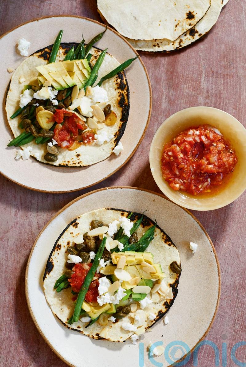 Thomasina Miers’ blistered green bean tacos with tomato pico recipe