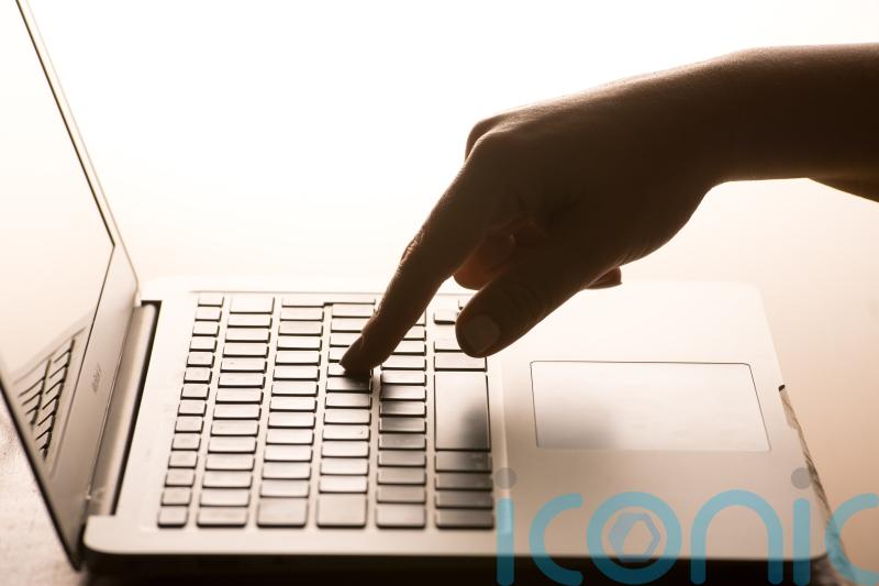People to be able to make a lasting power of attorney completely online
