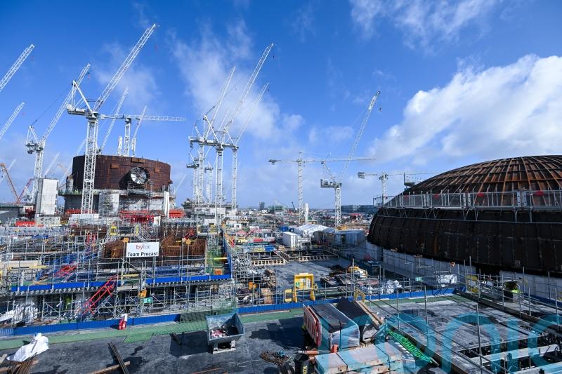 Hinkley Point C delayed by a year as cost goes up by £3 billion