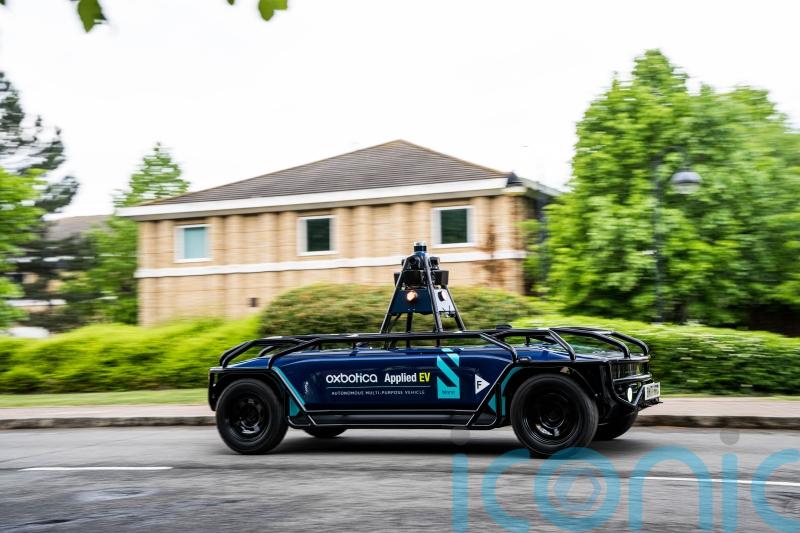 Oxbotica completes first driverless car test on open roads