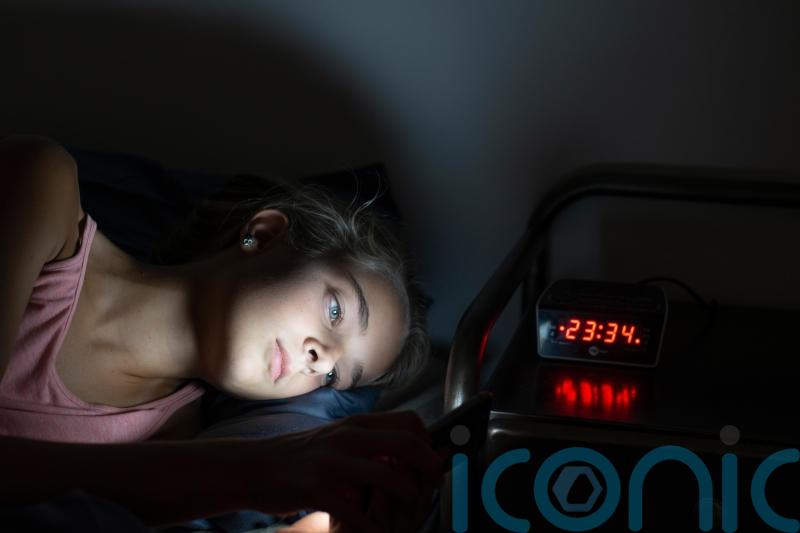 7 ways to help ‘lazy’ teens get the right amount of sleep