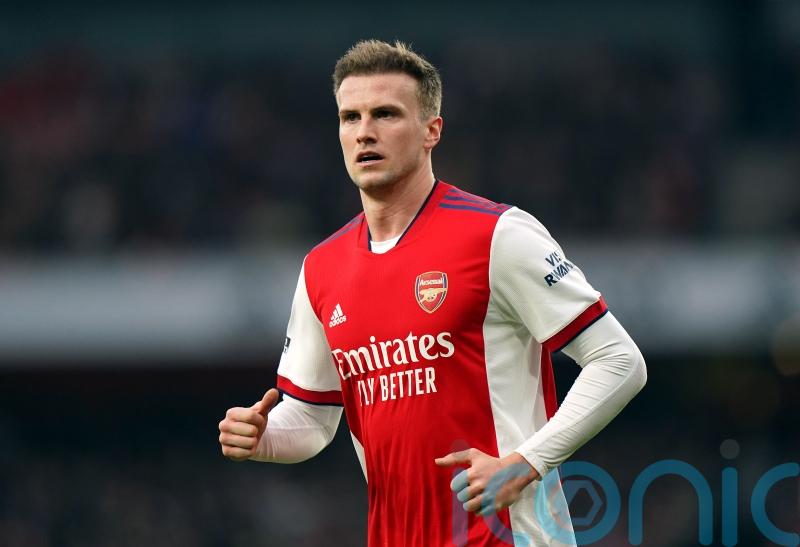 Rob Holding returns from suspension as Arsenal host Everton