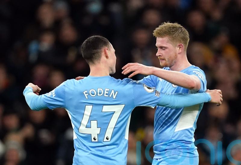 Kevin De Bruyne and Phil Foden win Premier League player of season awards