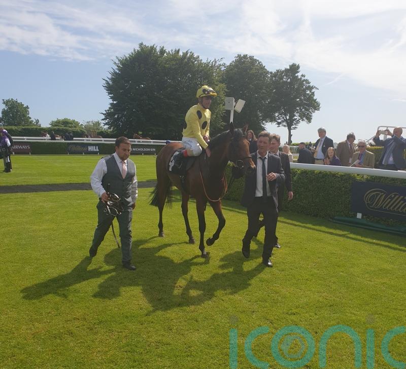 Third Realm returns to winning form in Tapster test