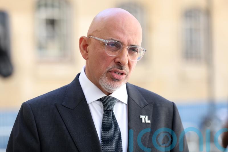 Government will not rule out windfall tax despite opposition from ministers