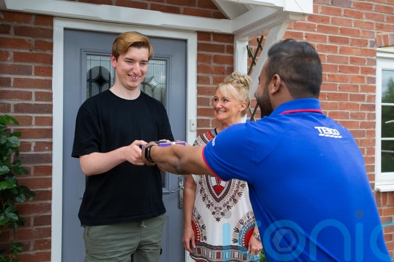 Teenager gifted first £700 Tesco Jubilee Card to celebrate ‘royally good’ people
