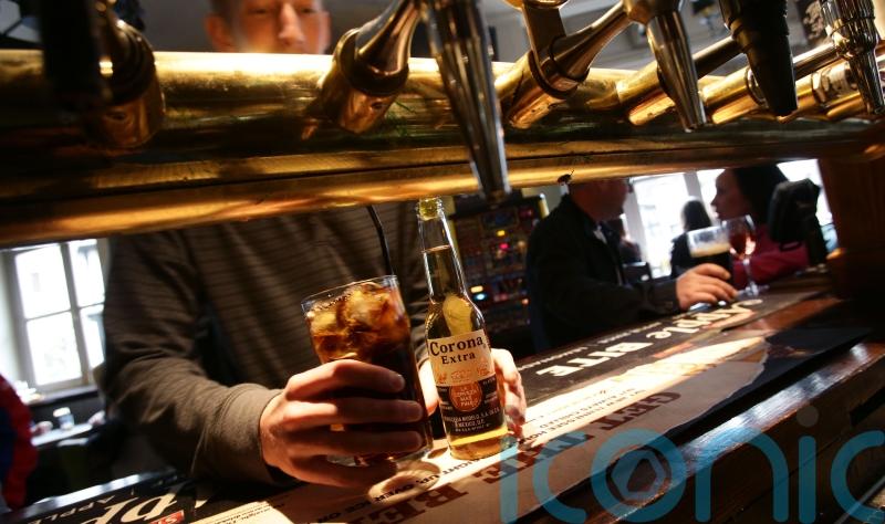 UK on brink of beer bottle shortage amid rising costs, warns wholesaler
