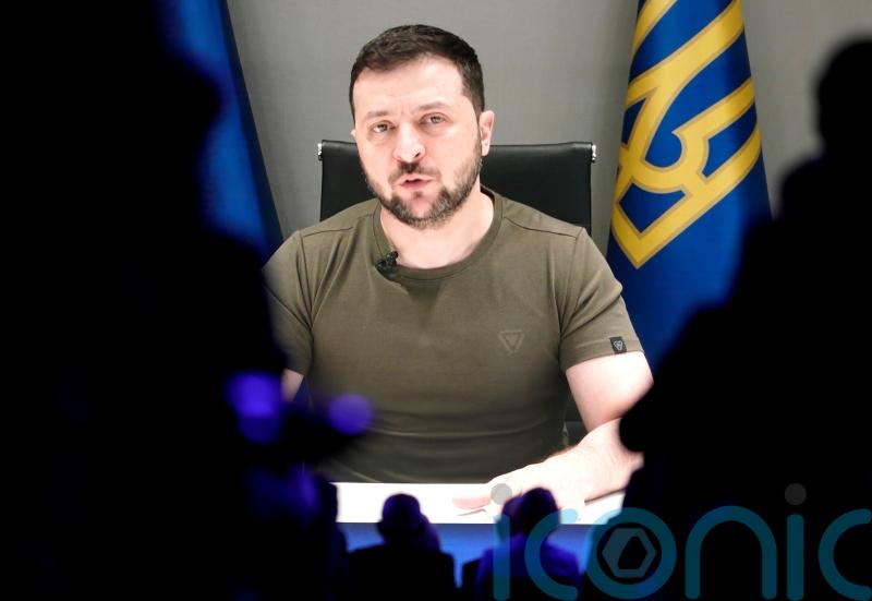 Volodymyr Zelensky calls for more sanctions on Russia during speech in Davos