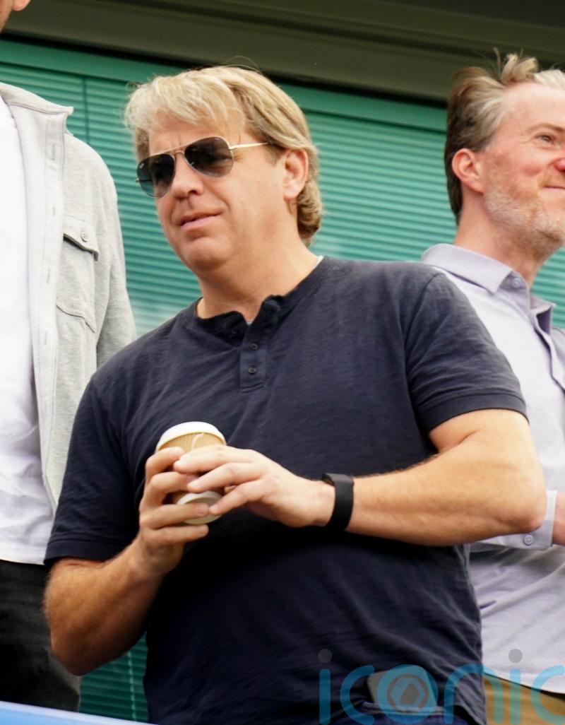 Government opens talks with &lsquo;international partners&rsquo; to help Chelsea sale