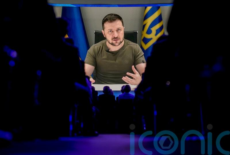 Ukraine says Russia must withdraw to pre-war positions before talks can happen