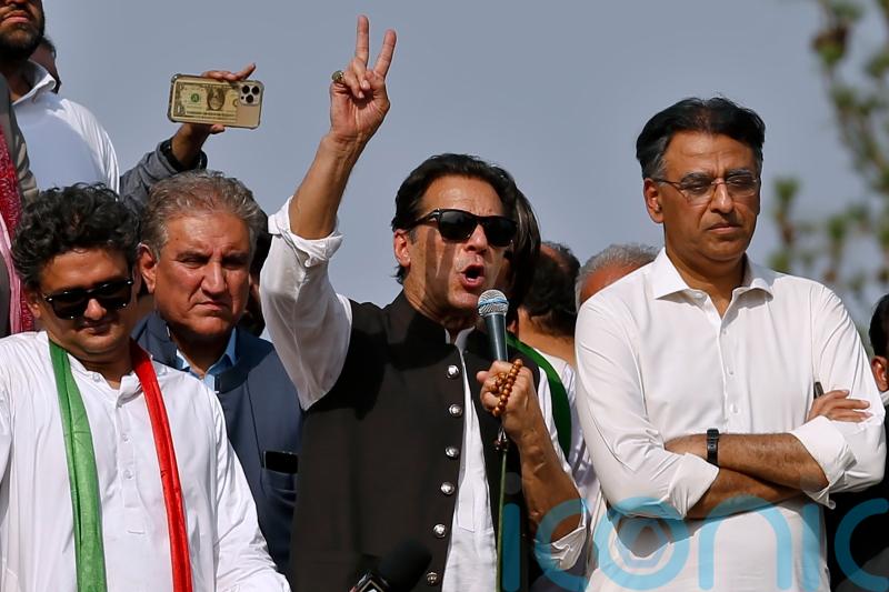 Pakistan’s former PM Imran Khan calls off planned sit-in but demands vote