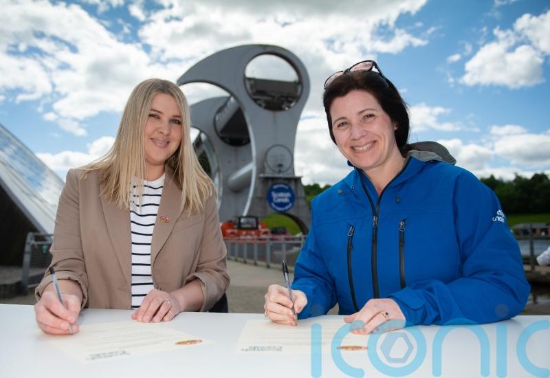 Young Scot and Scottish Canals team up to offer under-25s exclusive rewards