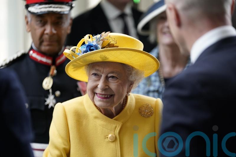 Queen to miss Epsom Derby as she paces herself for Jubilee