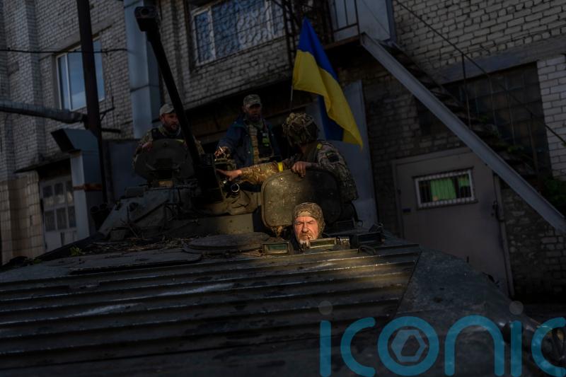 Russian troops enter outskirts of city in eastern Ukraine