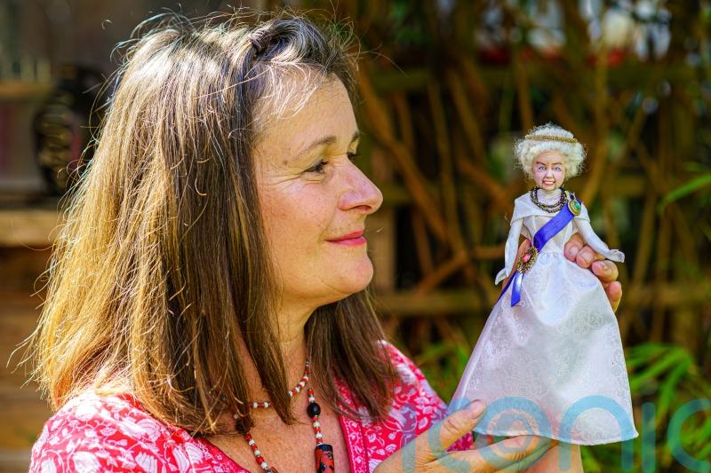 Quirky portrait artist mark’s the Queen’s Platinum Jubilee by creating a “wrinkles and all” doll of Her Majesty using a remodelled Barbie