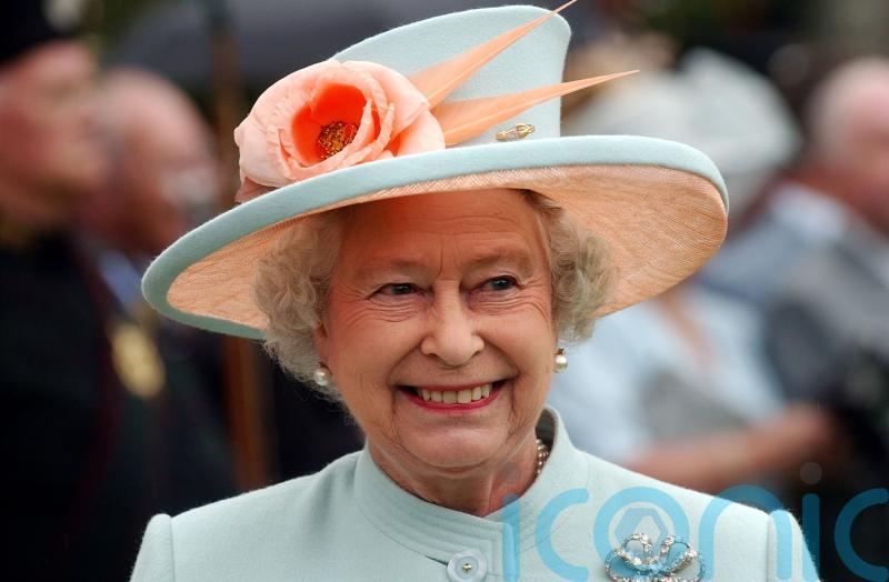 On the Jubilee long weekend, these are the Queen’s timeless beauty rules