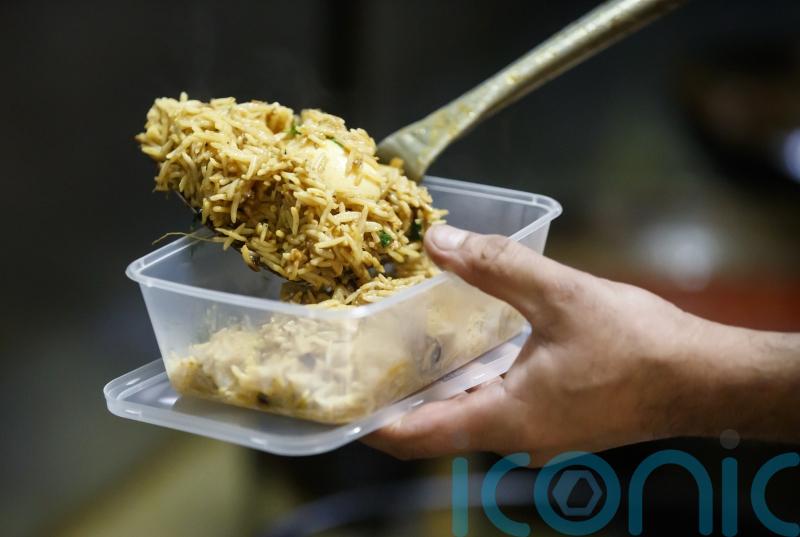 Teaching unions push for free school meals expansion