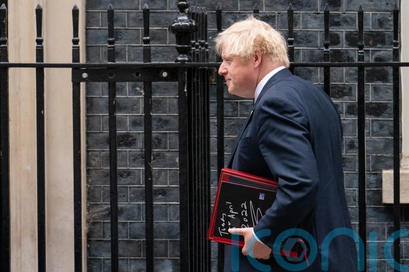 Pressure on Johnson mounts as more Tories call for him to quit