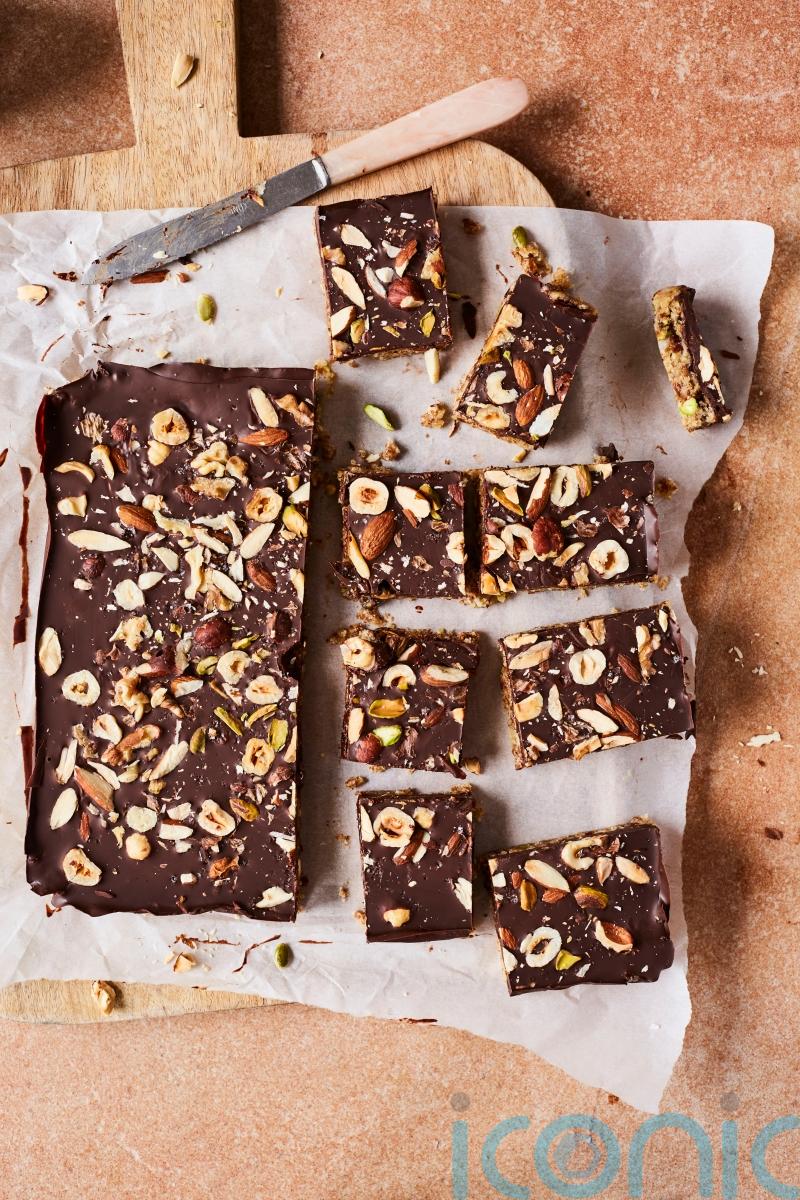 Melissa Hemsley’s no-bake chewy nutty bars recipe