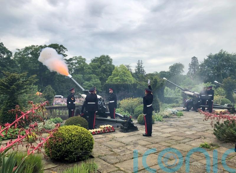 42-gun salute heralds start of Platinum Jubilee celebrations in Northern Ireland