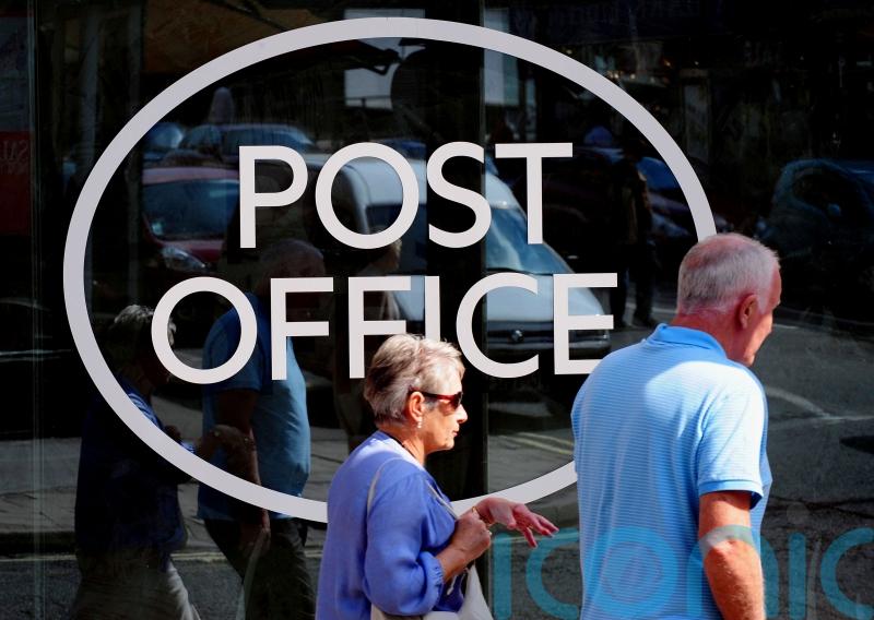 Post Office workers to strike over jubilee weekend in dispute over pay
