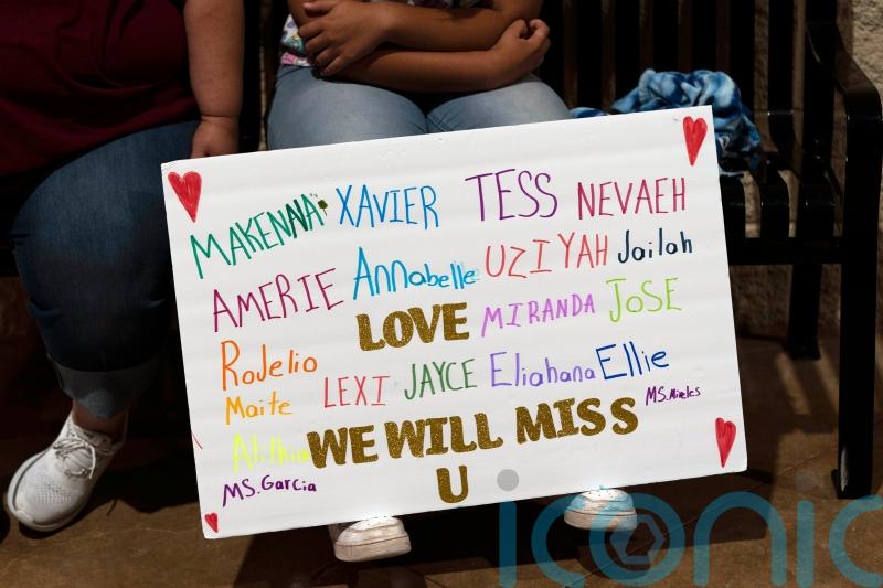 Onlookers urged police to charge into Texas school