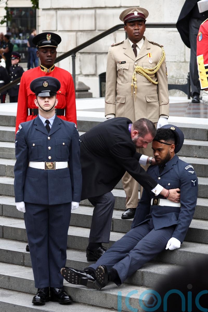 Five members of military faint while on duty at National Thanksgiving Service