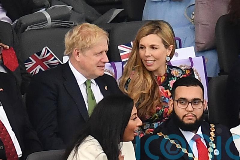 Comedian Lee Mack makes partygate joke in front of PM during jubilee concert
