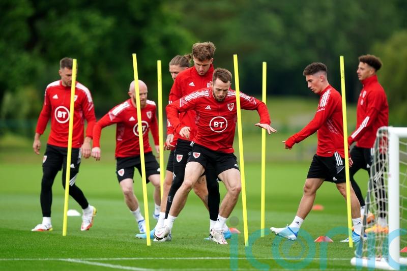 Wales set to take Italy’s training base in Qatar if they qualify for World Cup