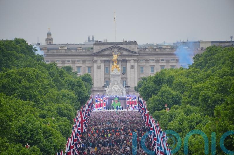 Party over as millions return to work after Platinum Jubilee celebrations