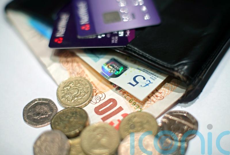 Number of people seeking energy bills advice up 62% since April 2021 – charity