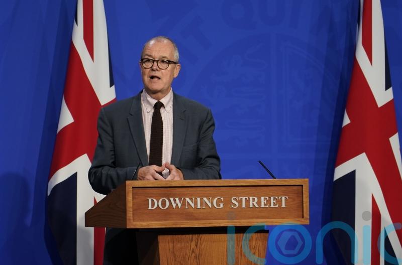 Government’s chief scientific adviser Sir Patrick Vallance to receive honour