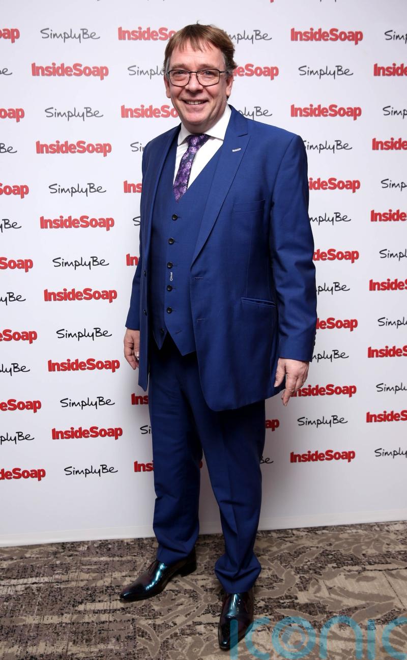 Soap stars Simon Gregson and Adam Woodyatt to compete in TV drag contest