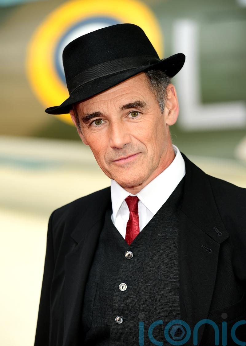 Jerusalem performances cancelled following death of Mark Rylance’s brother