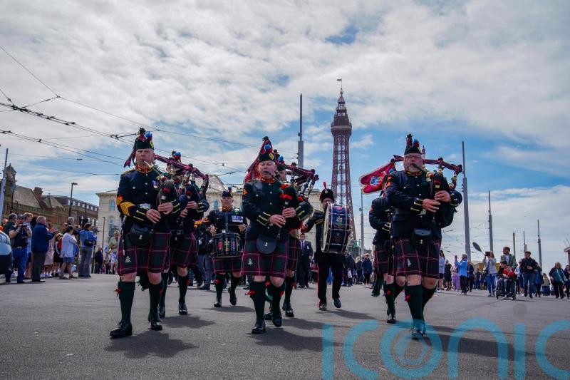 Falklands&rsquo; veterans mark 40th anniversary with remembrance service