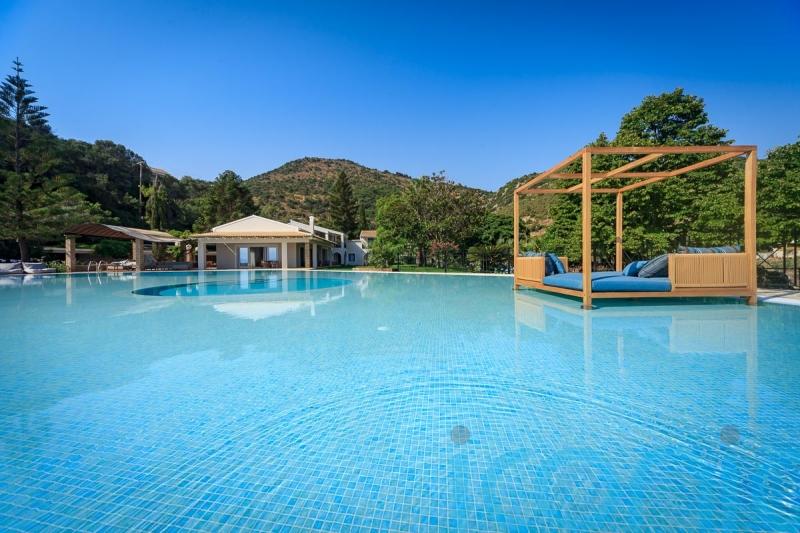 Why a Greek villa is the top choice for a stress-free holiday