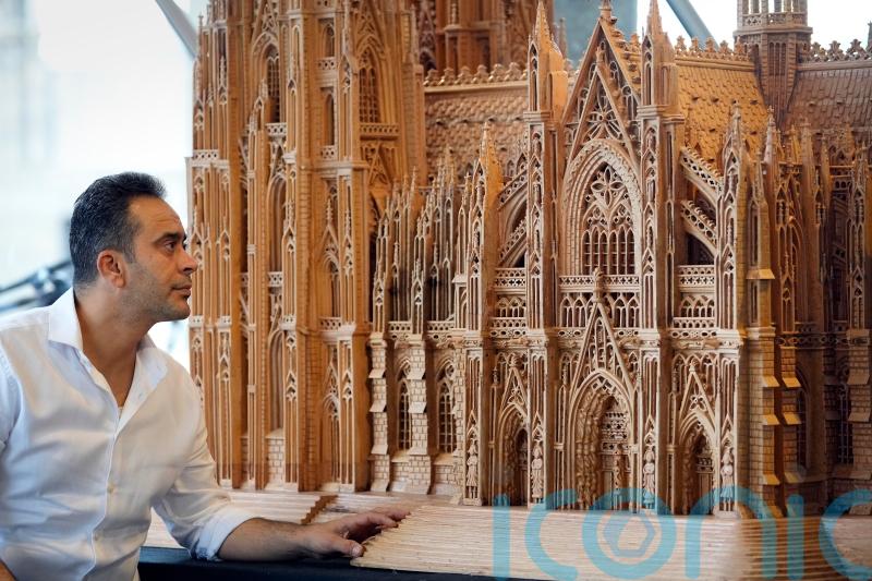 ‘A dear friend’: Syrian refugee carves model of Cologne Cathedral