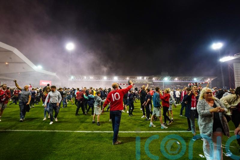 Sheffield United players charged after Nottingham Forest fans’ pitch invasion