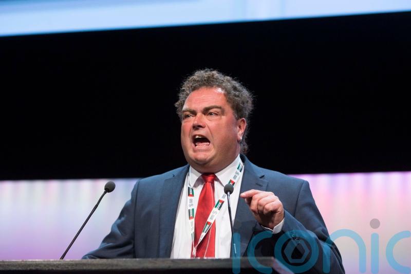 More railway workers to be balloted for strikes