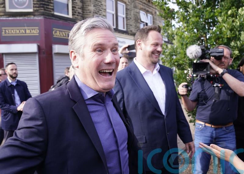 If the Tories had any decency, they would get out of the way &ndash; Starmer