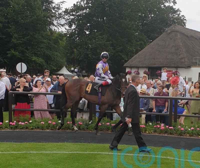 Dettori delights Newmarket crowd after stormy few days
