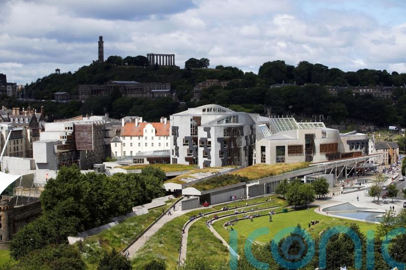 Delay recess to pass buffer zone legislation, says Labour MSP