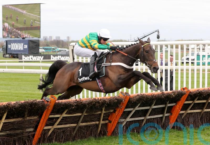 Henderson pays tribute to Buveur D&rsquo;Air on well-deserved retirement