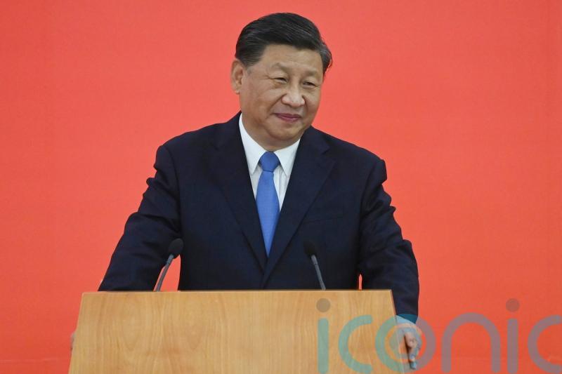 Xi arrives in Hong Kong for 25th anniversary of handover