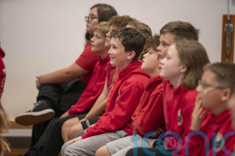 Teachers’ leaders say 5% rise for experienced staff is ‘unacceptable’